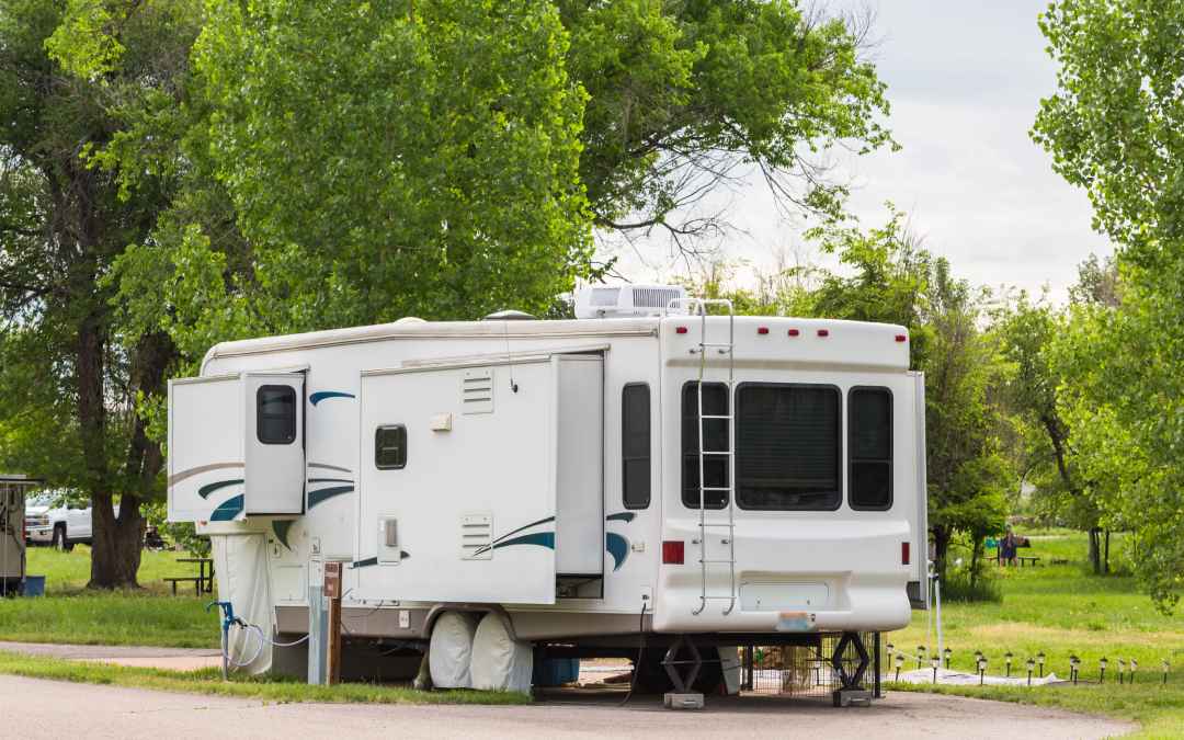 Save Money RVing Without Sacrificing Adventure: Smart Tips for Budget-Friendly Travel
